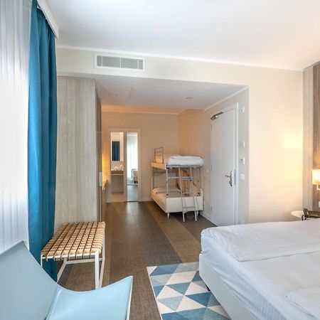 Hotel Europa Garda  Buitenkant foto
